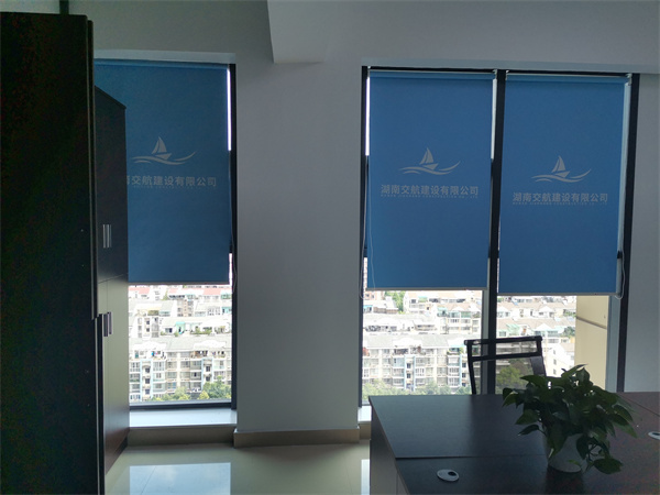 宜君家居百葉簾,宜君家居電動(dòng)窗簾,宜君家居臺(tái)布、椅套,湖南宜君家居有限公司