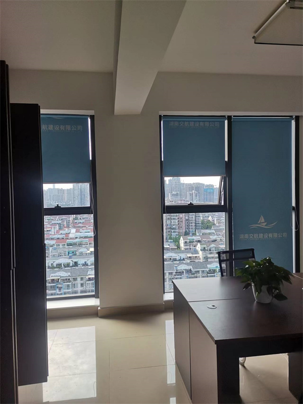 宜君家居百葉簾,宜君家居電動(dòng)窗簾,宜君家居臺(tái)布、椅套,湖南宜君家居有限公司